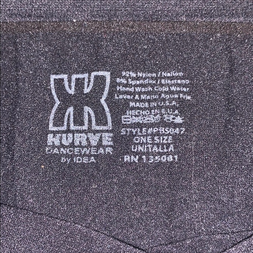 Girls Kurve workout shorts - Picture 2 of 3